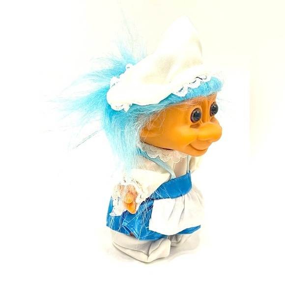Russ Holland Troll My Lucky Trolls Around the World Light Blue Hair Netherlands - Picture 4 of 6